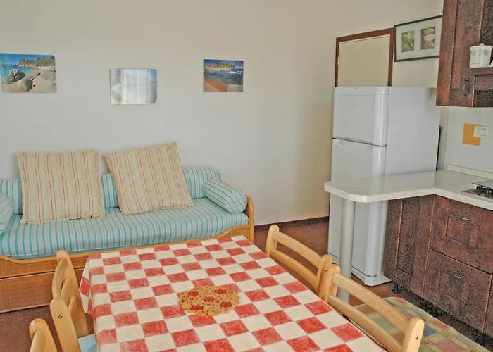 Le Maree Lorena * 阿祖罗港